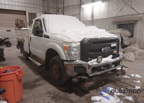 2011 Ford F-350 Xl from USA, damaged, VIN 1FDBF3B6XBEB59085
